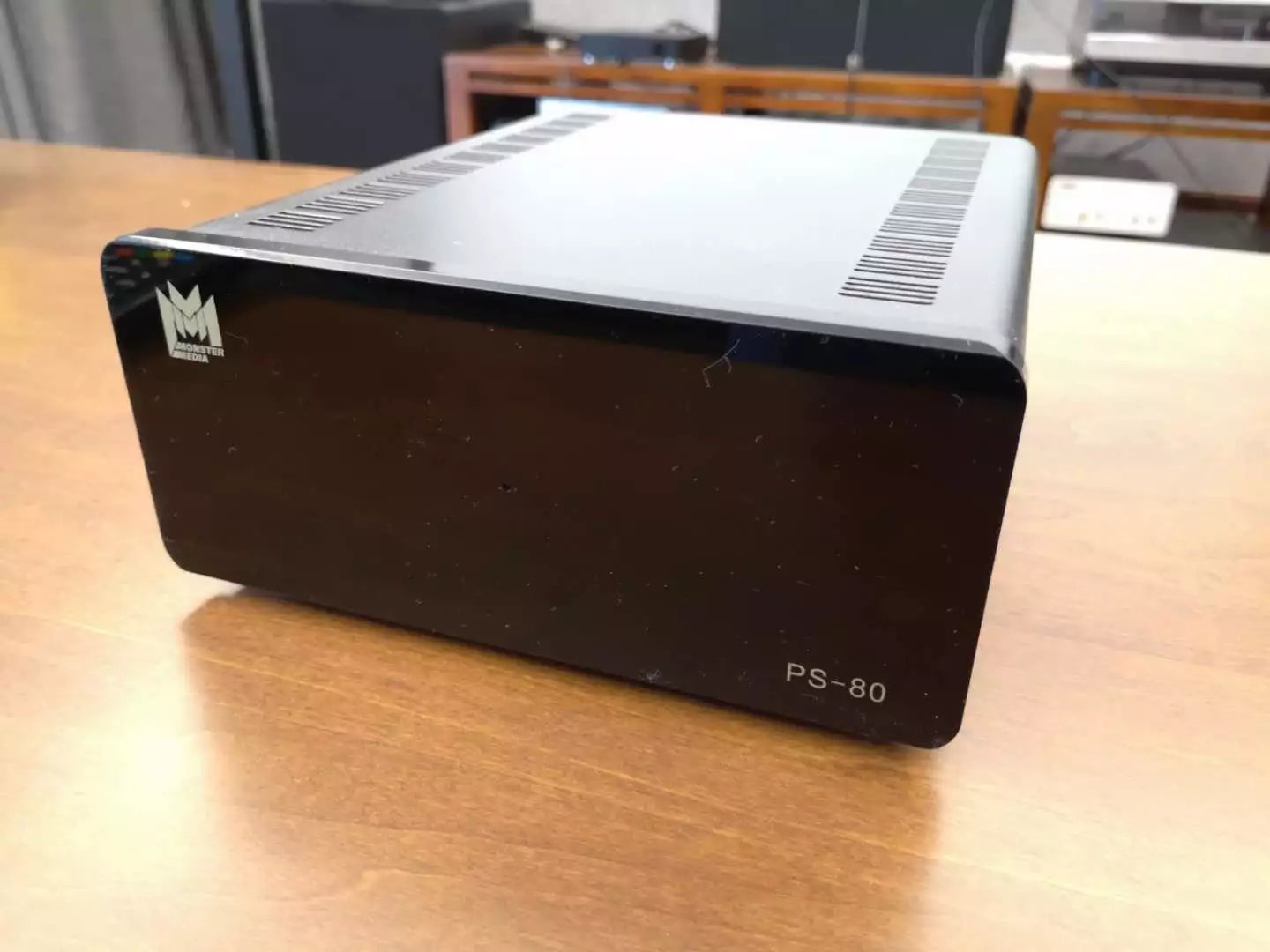 %title插图%num PS-80线性电源,提升音画立杆见影!