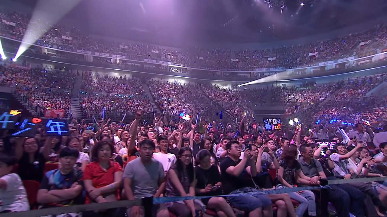 许巍 – 2015 此时此刻演唱会 北京站 蓝光原盘下载+高清MKV版 / .Ci.Shi.Ci.Ke.Live 28.1G